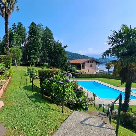 Ina Villa Lavena Ponte Tresa Exterior photo